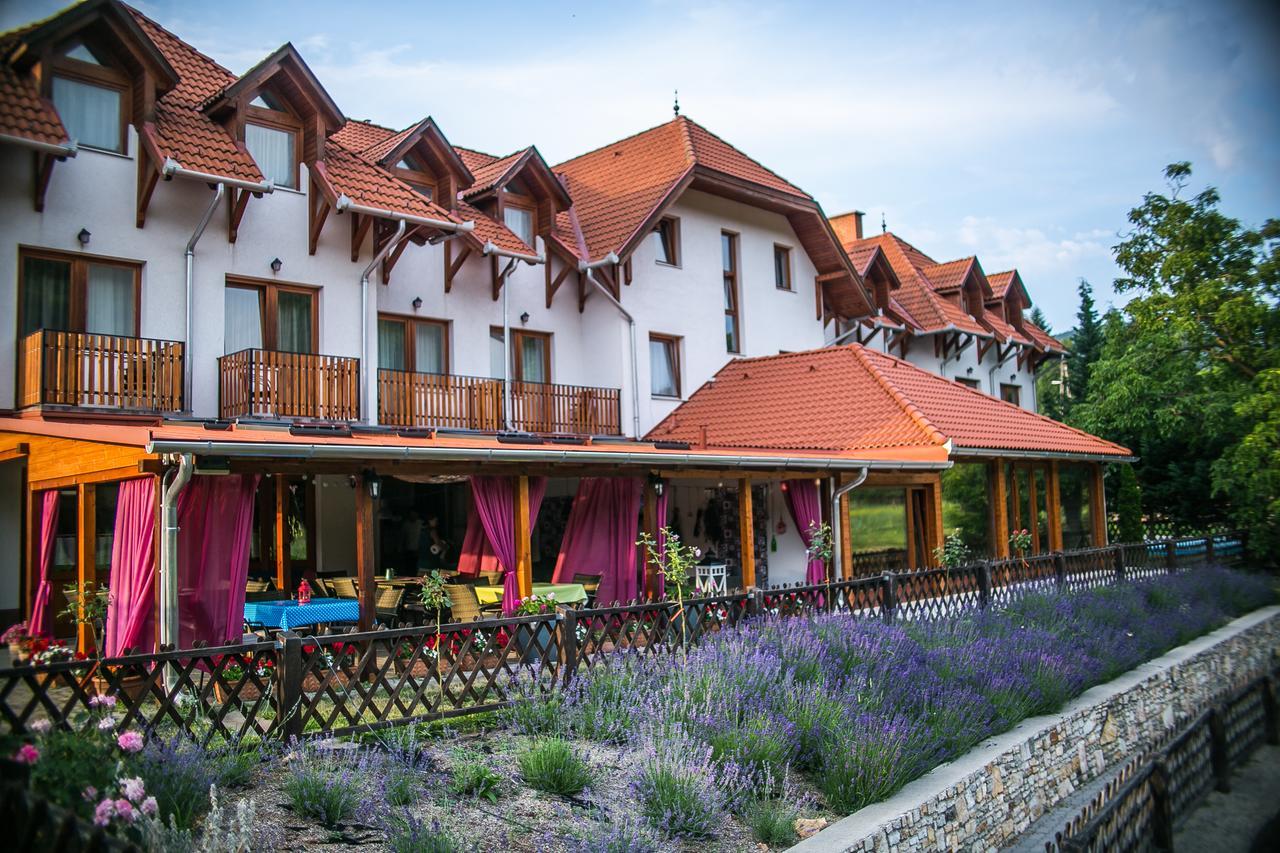 Solyomvar-Lak Komloska Exteriér fotografie